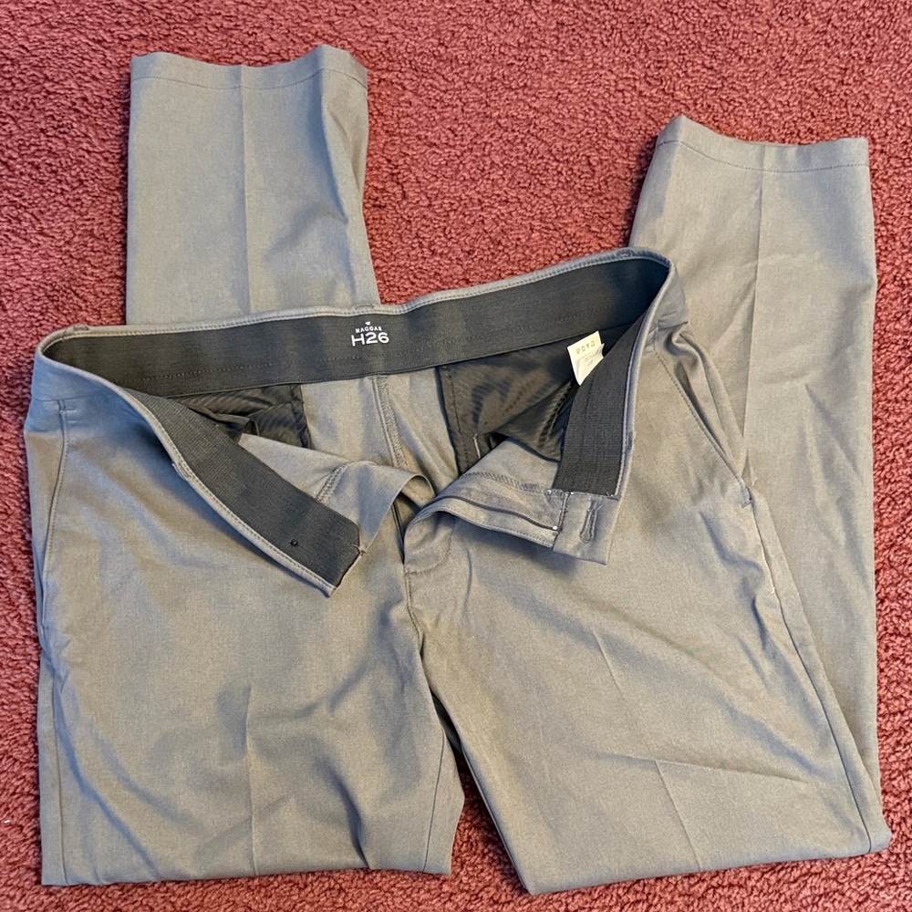 Haggar 26 Men's Light Gray Dress Pants - Slim Tailored Style